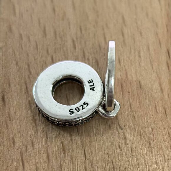 Pandora Canada Flag Exclusive Charm, S925 Silver Bracelets - Picture 4 of 4